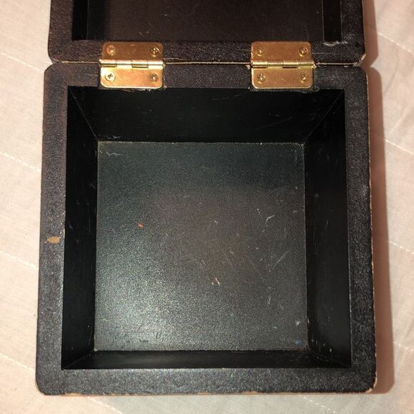 Dice Cube Black Ivory Shabby Shic Wooden Trinket Keepsake Box - Picture 11 of 13